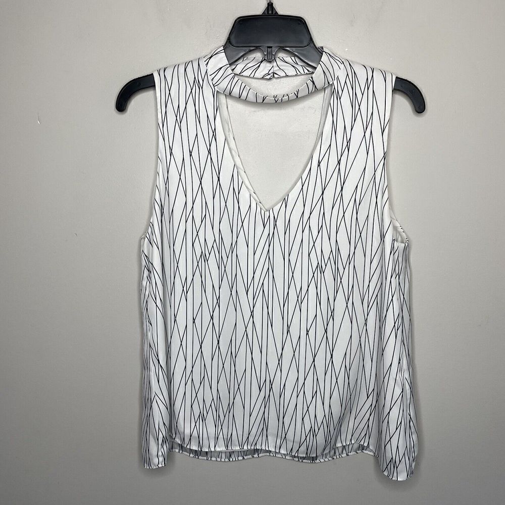 WAVERLY GREY Top Womens Small S White Geometric Print Double V-Neck Sleeveless
